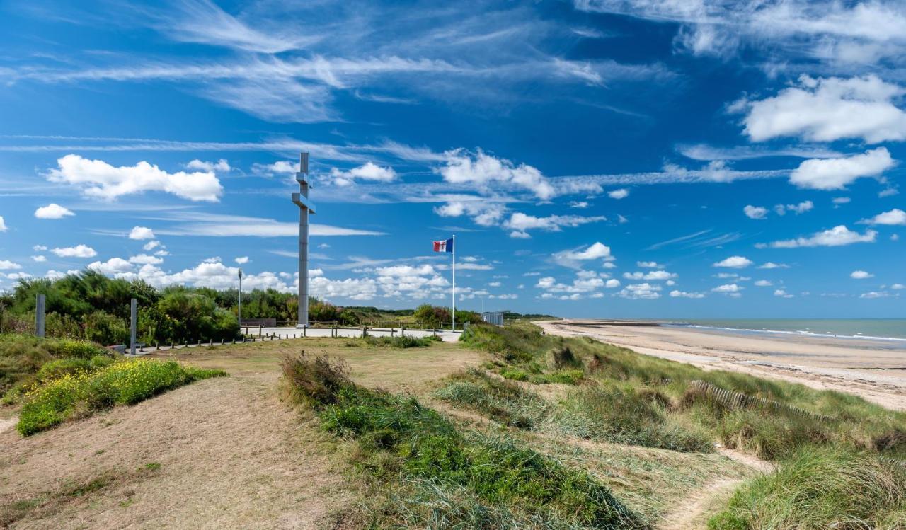 Apartmán Studio Avec Chambre - Balcon Et A 20M De La Mer Courseulles-sur-Mer Exteriér fotografie